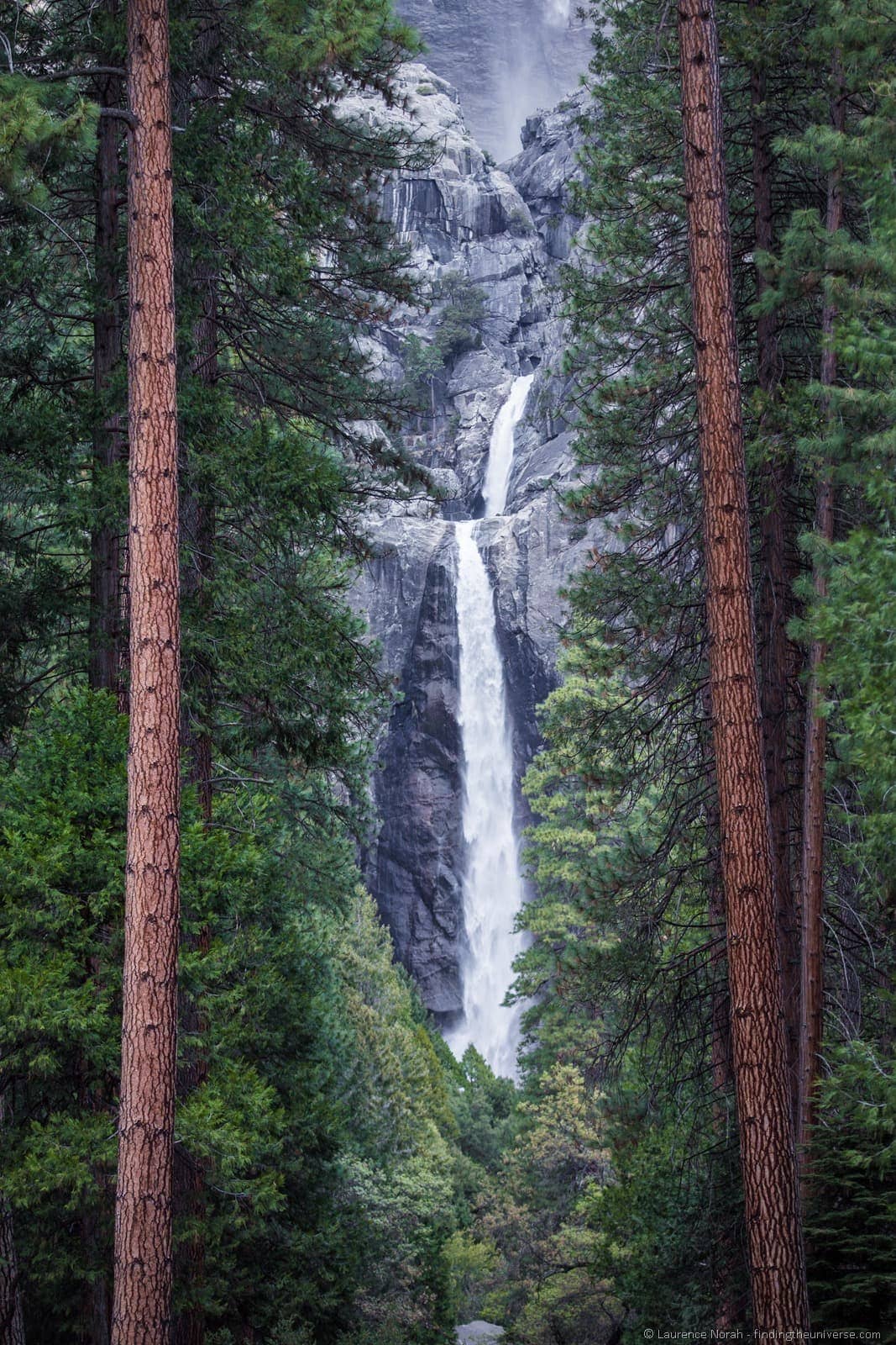 Lower252520Yosemite252520Falls_by_Laurence252520Norah25255B325255D