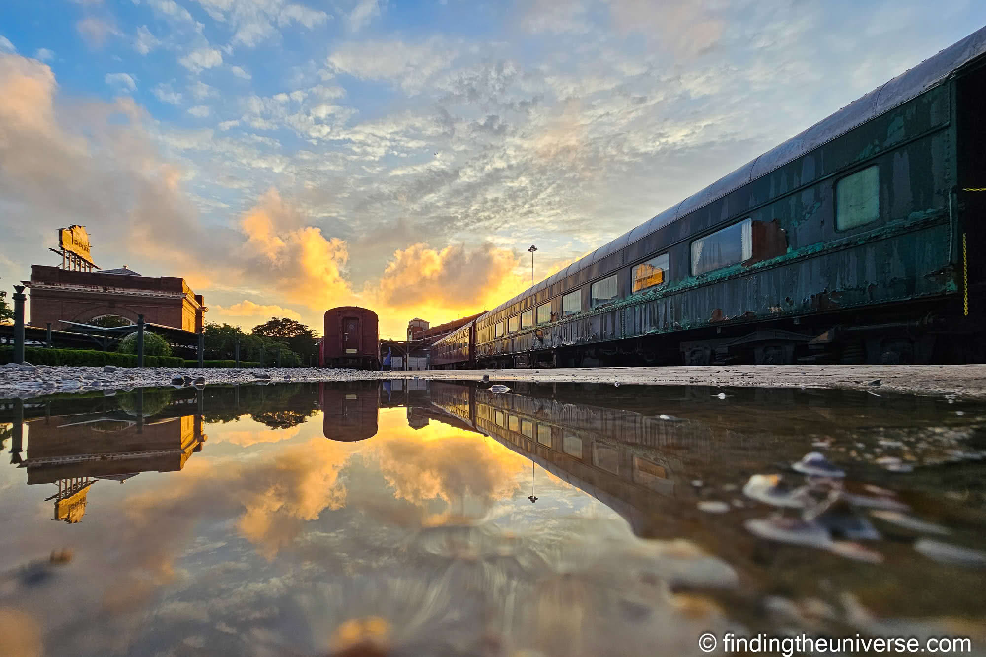 Sunset in Chatttanooga by Laurence Norah
